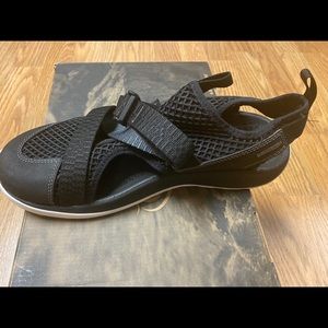 Women’s Chaco Shoes